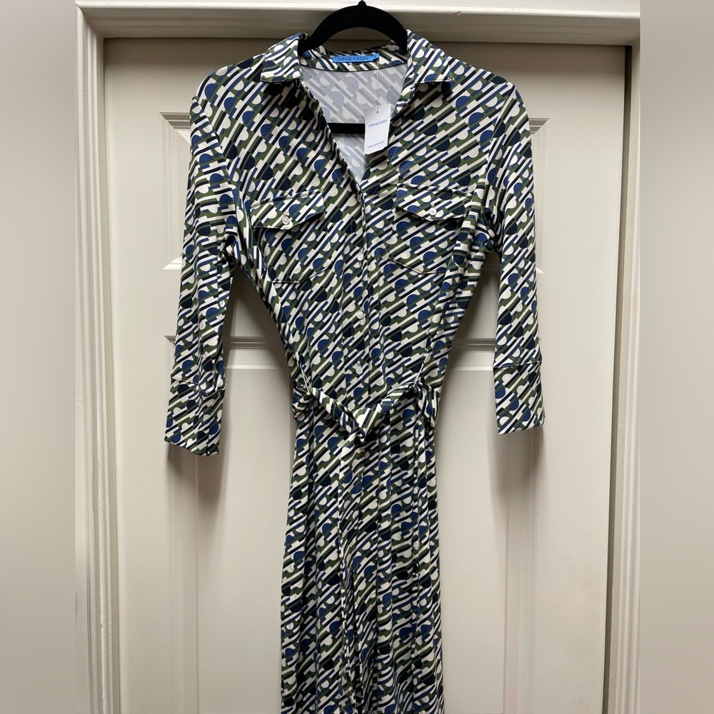 J. McLaughlin Olive and Navy Brynn Dress in size SMALL NWT